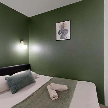 Expat Renting - Le Cocon - Wifi - Near Station Daire *