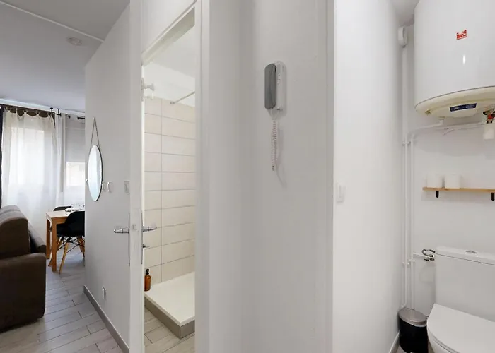 Expat Renting - Le Cocon - Wifi - Near Station