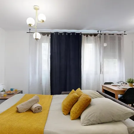 Appartamento Expat Renting - Le Cocon - Wifi - Near Station