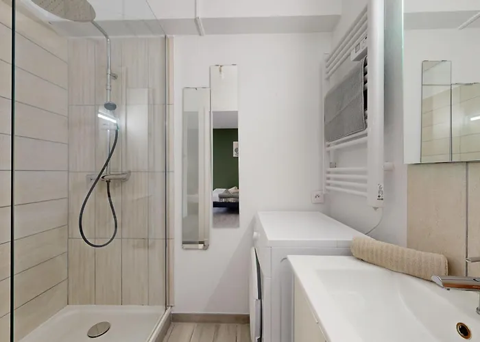 Expat Renting - Le Cocon - Wifi - Near Station